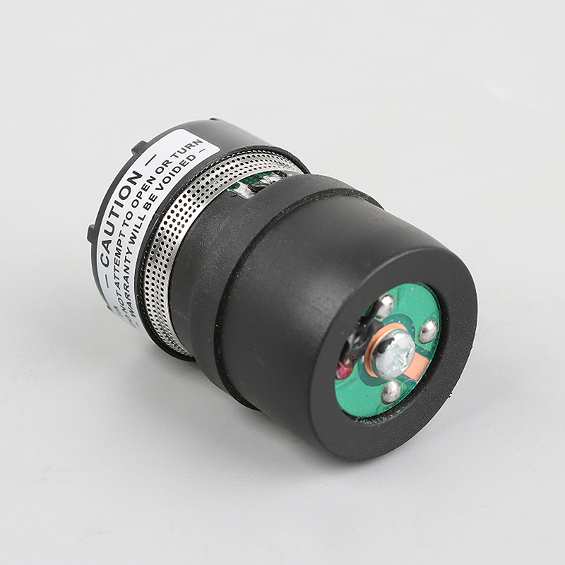 كبسولة ميكروفون سلكي ديناميكي  - مراجعة Shure Mic Sm58 وسعره